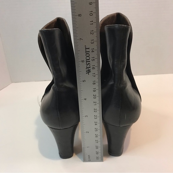 COLE HAAN BOOTIES - Picture 4 of 7